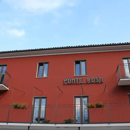 イン Ponte Rosa *